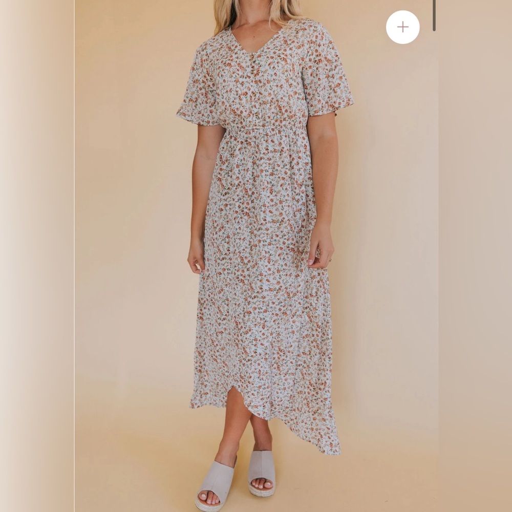 Floral Maxi Dress in Cream NWT